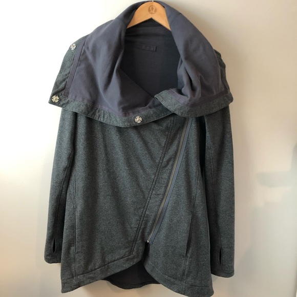 Lululemon METHOD Wrap!  Grey Sz 10 RARE 🦄! - Picture 2 of 13
